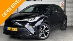Zwart Gebruikt 2022 Toyota C-HR Team SUV | € 28.900 (Eerlijke prijs)
