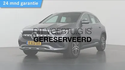 Grijs Gebruikt 2020 Mercedes GLA250 Business SUV | € 33.850 (Eerlijke prijs)