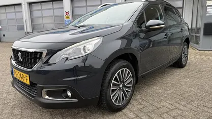 Occasion Peugeot 2008 110 PK (80 kW) 2017 Grijs SUV