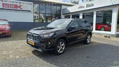 Zwart Gebruikt 2021 Toyota RAV4 Team SUV | € 36.595 (Eerlijke prijs)