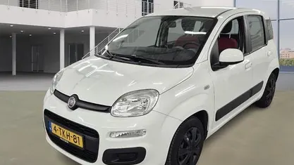 Gebruikt 2014 Fiat Panda Hatchback | € 3.745 (Eerlijke prijs)