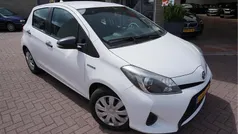 Gebruikt 2013 Toyota Yaris Hybrid Comfort Hatchback | € 9.785 (Eerlijke prijs)