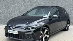 Zwart, metallic lak Gebruikt 2022 VW Golf VIII GTE Hatchback | € 29.995 (Eerlijke prijs)
