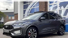 Gebruikt 2025 Ford Kuga ST-Line X SUV | € 44.850 (Eerlijke prijs)