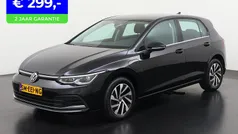 Zwart Gebruikt 2022 VW Golf VIII Style Hatchback | € 24.740 (Super prijs)