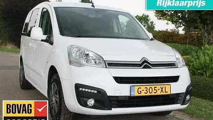 Wit Gebruikt 2020 Citroën Berlingo Feel MPV | € 10.900 (Eerlijke prijs)
