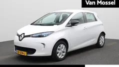 Wit Gebruikt 2019 Renault Zoe Life Hatchback | € 10.940 (Eerlijke prijs)