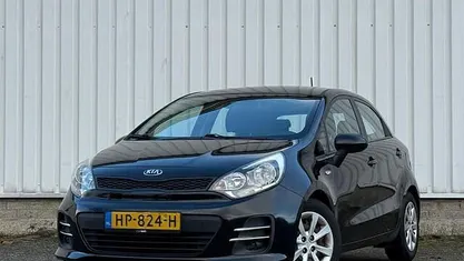 Occasion 2015 Kia Rio Comfort Hatchback | € 4.349 (Goede deal)
