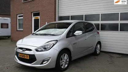 Occasion Hyundai ix20 90 PK (66 kW) 2013 Grijs Hatchback