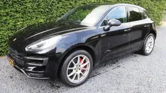 Zwart Gebruikt 2015 Porsche Macan Turbo SUV | € 37.950 (Eerlijke prijs)