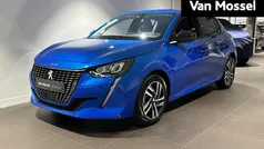 Blauw Gebruikt 2023 Peugeot 208 Allure Hatchback | € 16.840 (Eerlijke prijs)