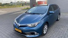 Gebruikt 2015 Toyota Auris Touring Sports Stationwagen | € 10.950 (Eerlijke prijs)