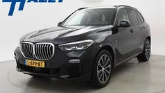 Zwart Gebruikt 2020 BMW X5 M Sport SUV | € 51.950 (Goede deal)