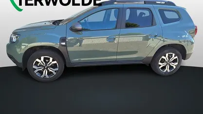 Grijs Gebruikt 2023 Dacia Duster Journey SUV | € 26.840 (Eerlijke prijs)