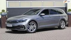 Zilver Gebruikt 2020 VW Passat Business Stationwagen | € 22.900 (Goede deal)