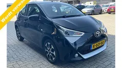 Zwart Gebruikt 2020 Toyota Aygo X-cite Hatchback | € 12.899 (Eerlijke prijs)