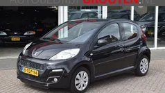 Zwart Gebruikt 2014 Peugeot 107 Active Hatchback | € 5.488 (Eerlijke prijs)