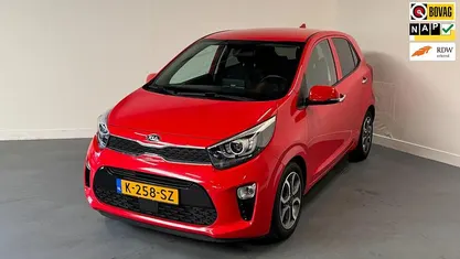 Rood Gebruikt 2021 Kia Picanto Hatchback | € 12.545 (Eerlijke prijs)