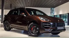 Bruin, metallic lak Gebruikt 2015 Porsche Macan Turbo SUV | € 36.950 (Goede deal)