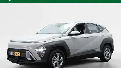 Cyber grey Gebruikt 2025 Hyundai Kona Comfort SUV | € 30.750 (Eerlijke prijs)