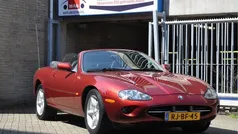 Rood Occasion 1997 Jaguar XK8 Cabriolet | € 19.300 (Eerlijke prijs)