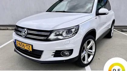 Wit Occasion 2012 VW Tiguan Sport SUV | € 8.449 (Eerlijke prijs)