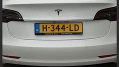 Wit Gebruikt 2020 Tesla Model 3 Standard Range Sedan | € 18.950 (Goede deal)