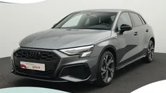 Grijs Gebruikt 2022 Audi A3 Sportback e-tron S-Line Sedan | € 33.800 (Eerlijke prijs)