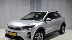 Grijs Gebruikt 2024 Kia Stonic SUV | € 22.400 (Eerlijke prijs)