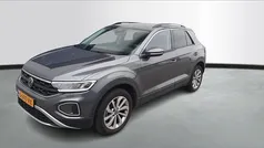 Gebruikt 2023 VW T-Roc Business SUV | € 29.990 (Eerlijke prijs)