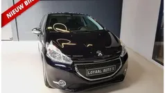 Blauw Gebruikt 2014 Peugeot 208 Style Hatchback | € 6.999 (Eerlijke prijs)