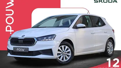 Wit Gebruikt 2022 Skoda Fabia Ambition Hatchback | € 14.450 (Eerlijke prijs)