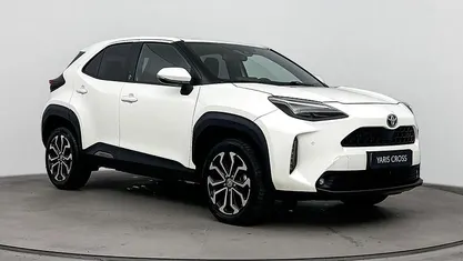 Occasion 2025 Toyota Yaris Cross SUV | € 27.999 (Eerlijke prijs)
