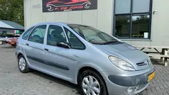 Grijs Gebruikt 2001 Citroën Xsara Picasso MPV | € 775 (Goede deal)