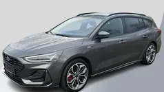 Grijs Nieuw 2025 Ford Focus ST-Line X Stationwagen | € 35.400 (Goede deal)