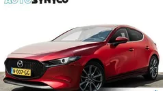 Rood, metallic lak Gebruikt 2021 Mazda 3 Sportive Hatchback | € 20.450 (Eerlijke prijs)