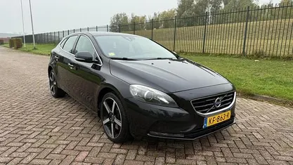 Gebruikt 2014 Volvo V40 Summum Stationwagen | € 6.950 (Eerlijke prijs)