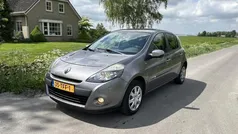 Grijs Gebruikt 2012 Renault Clio IV Night&Day Hatchback | € 3.499 (Eerlijke prijs)