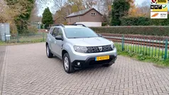 Grijs (metallic) Gebruikt 2019 Dacia Duster Comfort SUV | € 15.250 (Eerlijke prijs)