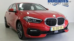 Rood Gebruikt 2021 BMW 116 Executive Hatchback | € 22.987 (Eerlijke prijs)
