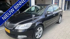 Zwart Gebruikt 2010 Skoda Octavia Elegance Hatchback | € 4.699 (Goede deal)