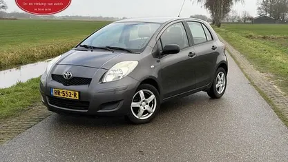Gebruikt 2009 Toyota Yaris Hatchback | € 2.450 (Goede deal)