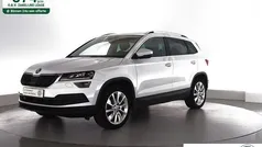 Wit Gebruikt 2021 Skoda Karoq Business Line SUV | € 27.950 (Super prijs)
