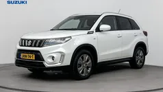 Licht wit Gebruikt 2024 Suzuki Vitara Comfort SUV | € 26.400 (Eerlijke prijs)