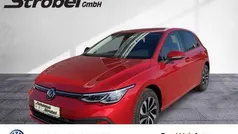 Gebruikt 2022 VW Golf VIII Active Sedan | € 25.852 (Goede deal)