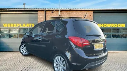 Occasion Opel Meriva Cosmo 120 PK (88 kW) 2011 Zwart (metallic) MPV