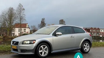 Grijs (metallic) Gebruikt 2007 Volvo C30 Summum Hatchback | € 9.250 (Eerlijke prijs)