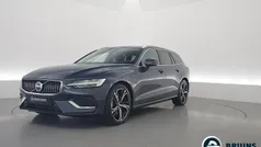 Gebruikt 2022 Volvo V60 Plus Stationwagen | € 38.750 (Eerlijke prijs)