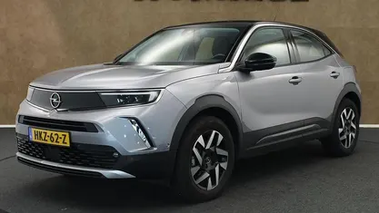 Grijs Occasion 2023 Opel Mokka-e SUV | € 20.445 (Eerlijke prijs)