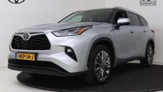 Gebruikt 2022 Toyota Highlander Executive SUV | € 58.950 (Eerlijke prijs)